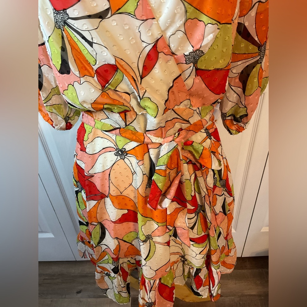 BCBGeneration Orange Peach Green Floral Dress Size 10 - Picture 7 of 8